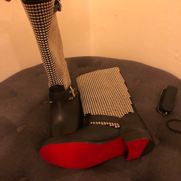 New boots - Picture 2 of 8